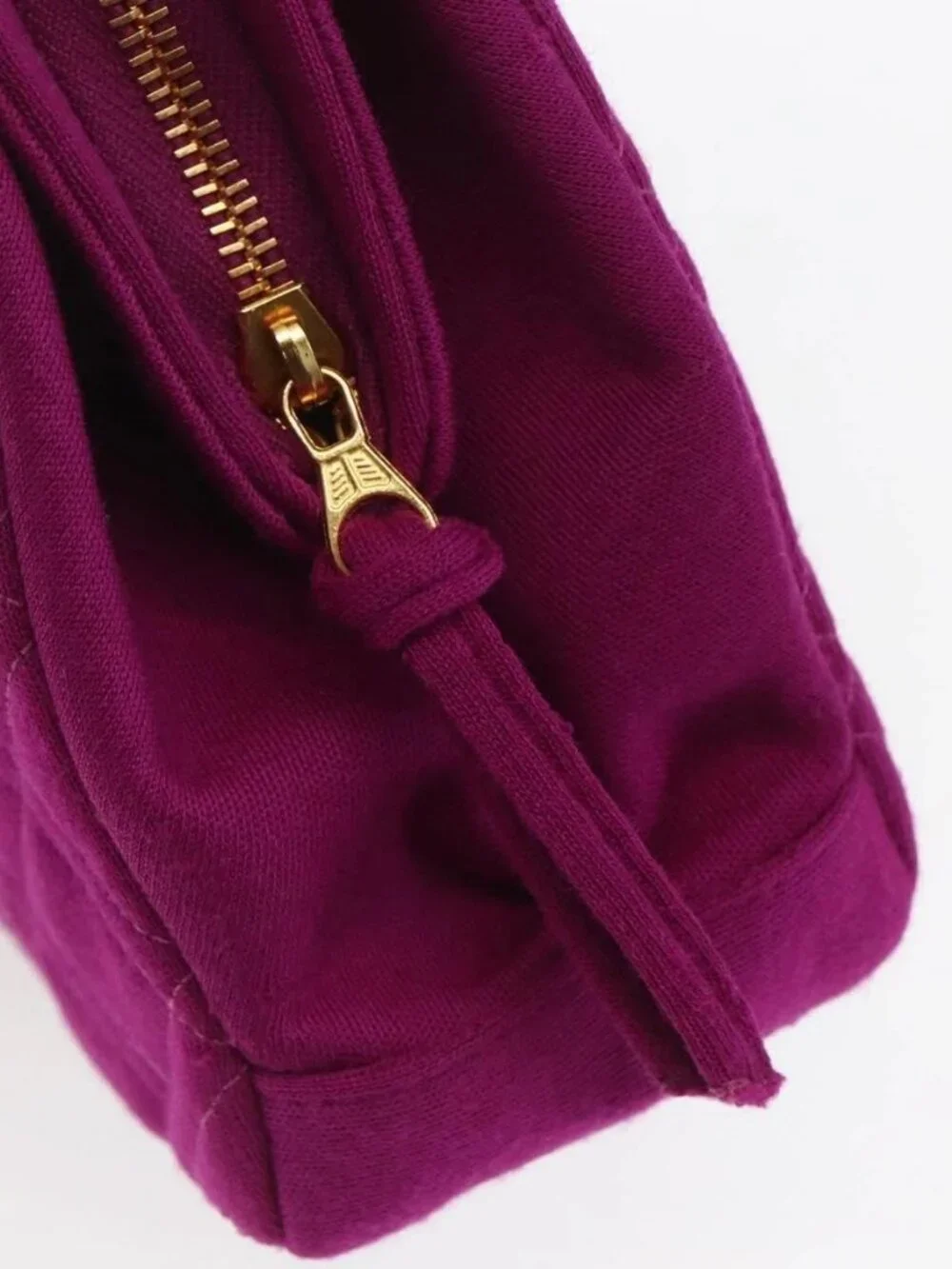 CHANEL 306745391523brand	chanel color	purple